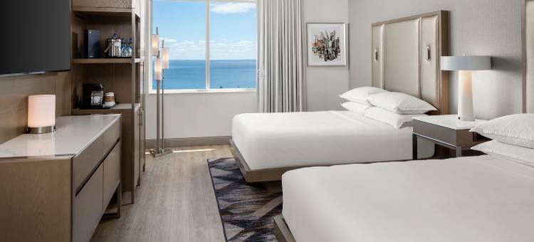 德卢斯喜来登酒店(Sheraton Duluth Hotel)图片