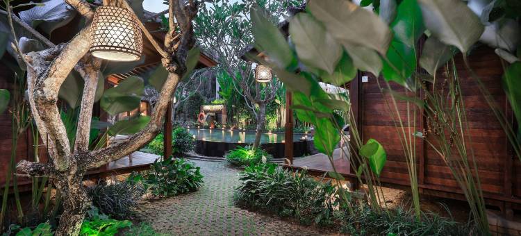 凯梅努雅娜别墅-普拉马纳别墅(Yana Villas Kemenuh by Pramana Villas)图片