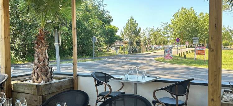 原创精品湖滨酒店-比斯卡尔罗斯海滩(The Originals Boutique, Hotel Lakeside)图片