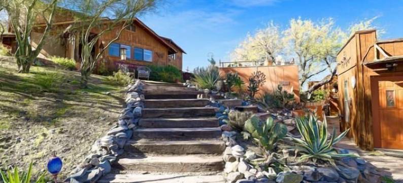 马刺十字旅馆(Spur Cross Inn)图片