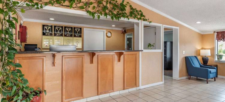 牛津伊克诺旅馆(Econo Lodge)图片