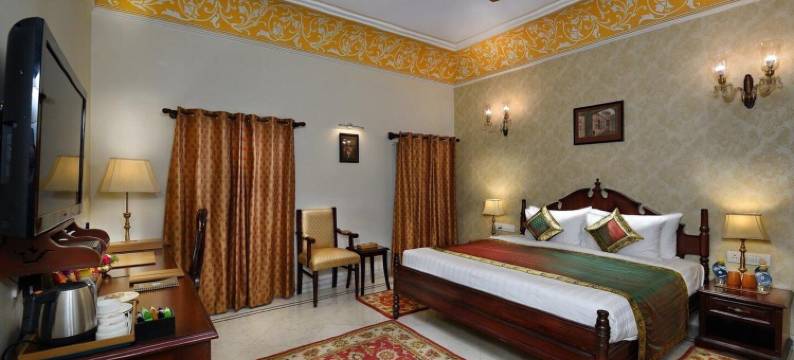 菠罗奈斯-布里吉拉玛宫殿-恒河畔(BrijRama Palace, Varanasi - by the Ganges)图片