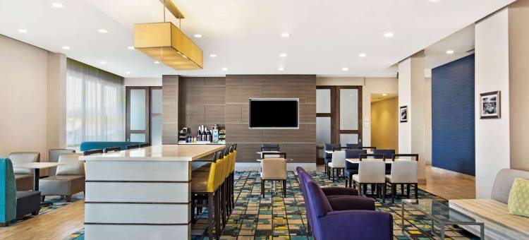 佩奇鲍威尔湖拉昆塔温德姆套房酒店(La Quinta Inn & Suites by Wyndham Page at Lake Powell)图片