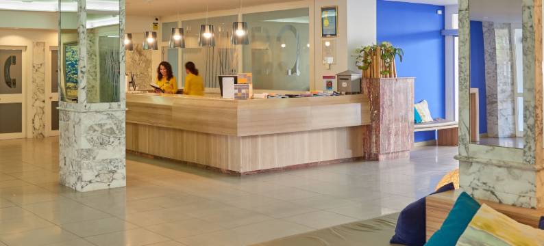 蓝海豚BQ酒店(BQ Delfín Azul Hotel)图片