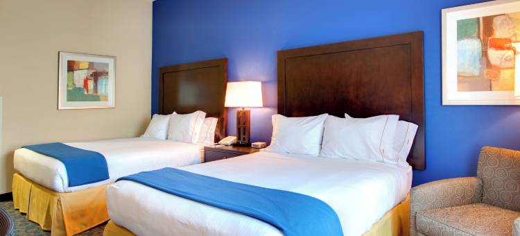 智选假日套房酒店湖埃尔西诺(Holiday Inn Express & Suites Lake Elsinore)图片