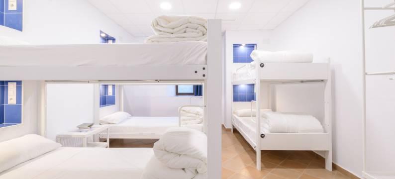 贝纳拉巴旅馆(Benarrabá Hostel)图片