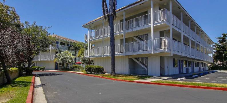 卡宾特里拉北部圣芭芭拉6号汽车旅馆(Motel 6 Carpinteria, CA - Santa Barbara - North)图片