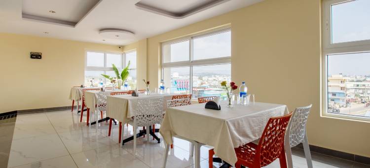 Treebo 捷豹舒适酒店, 距离圣雄甘地公园3公里(Treebo Jaguar Comforts, 3 Kms from Mahatma Gandhi Park)图片