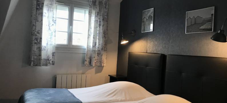 罗吉斯莱斯艾雷勒(Logis Hôtel les Airelles Neufchâtel En Bray)图片