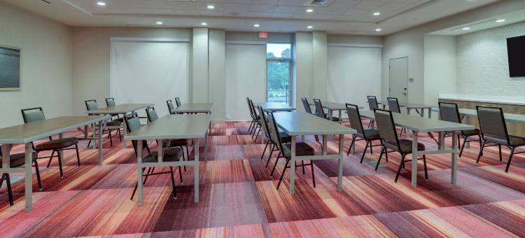 希尔顿惠庭酒店斯坦福(Home2 Suites by Hilton Sanford)图片