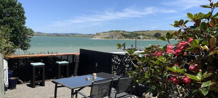 Spacious harbourside apartment with amazing views图片