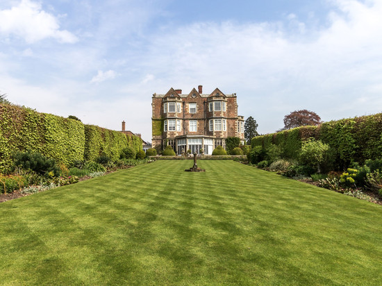 戈尔兹伯勒豪尔酒店