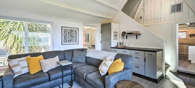 带热水浴缸和水景的Puget Sound小屋！(Puget Sound Cabin with Hot Tub and Water Views!)图片