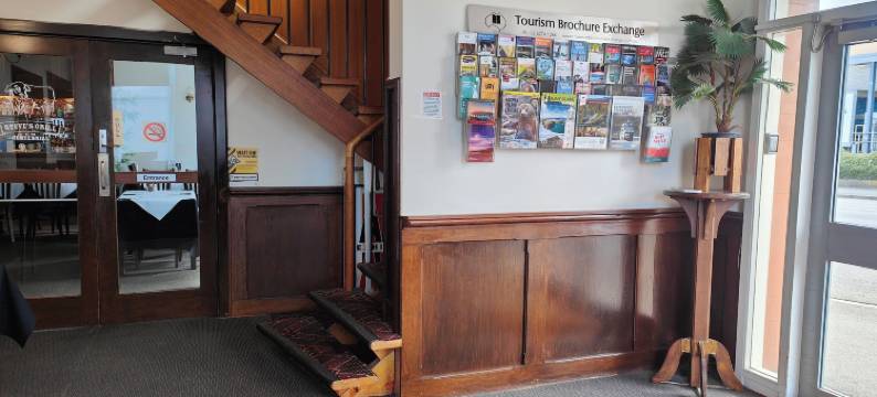 巴瑟斯特百年旅馆(Centennial Inn on Bathurst)图片