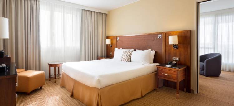 图卢兹机场万怡酒店(Courtyard Toulouse Airport)图片