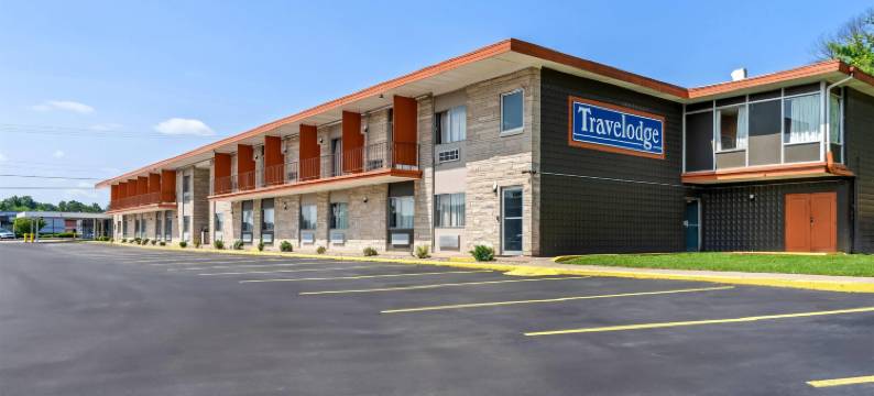 布卢明顿Travelodge by Wyndham酒店(Travelodge by Wyndham Bloomington)图片