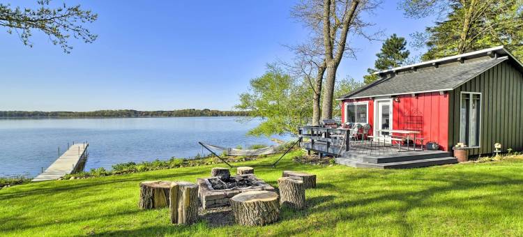 山顶绿湖家:码头，皮划艇，观景!(Hilltop Green Lake Home Dock, Kayaks, Views!)图片