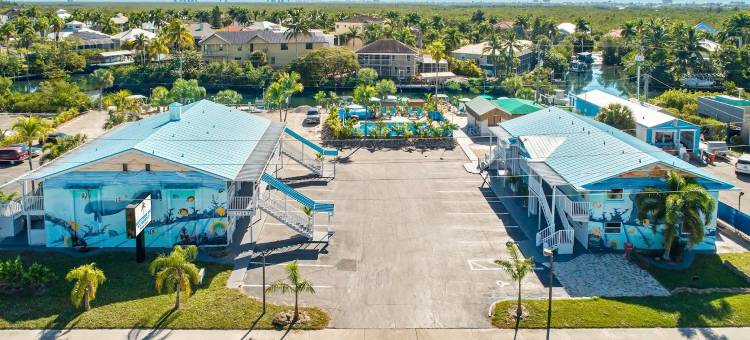 纬度26水上度假村和码头(Latitude 26 Waterfront Resort and Marina)图片