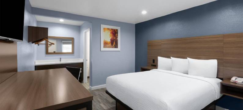 温德姆戴斯酒店-阿罗约格兰德/皮斯莫海滩(Days Inn by Wyndham Arroyo Grande/Pismo Beach)图片