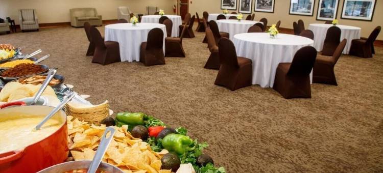 河畔的灰石旅馆(Greystone Lodge on the River)图片