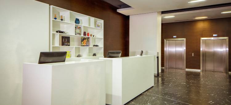 蒙特雷泰科诺嘉年华酒店(Fiesta Inn Monterrey Tecnologico)图片