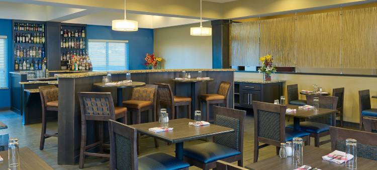 威利斯顿福朋喜来登酒店(Four Points by Sheraton Williston)图片