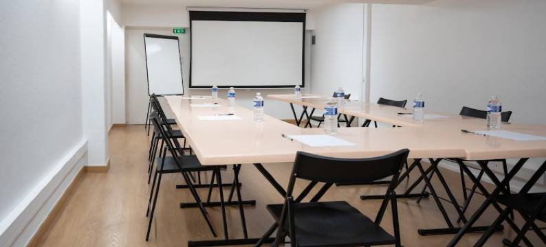 蒙蒂阿尔酒店(The Originals City, Hôtel Mondial, Perpignan)图片