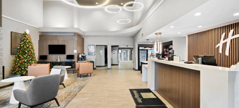 Holiday Inn & Suites 密尔沃基机场(Holiday Inn & Suites MILWAUKEE AIRPORT by IHG)图片