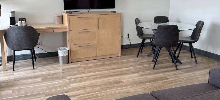 Repotel 魁北克机场酒店(Repotel Aéroport Québec)图片