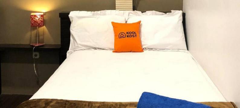 库尔科斯特伊斯兰酒店-近屯军岸广场2号(KoolKost Syariah Near Tunjungan Plaza 2)图片