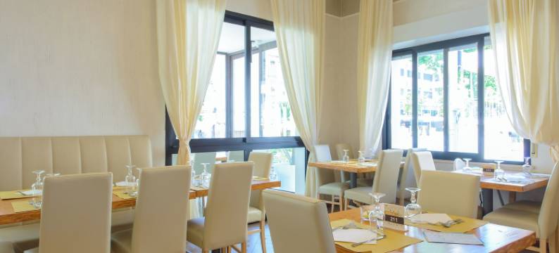 里米尼新美杜莎酒店(Hotel Nuova Medusa Rimini)图片