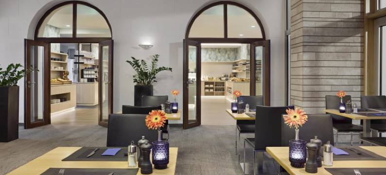 多林特约旦巴德公园酒店比伯拉赫安德里斯(Dorint Parkhotel Jordanbad)图片