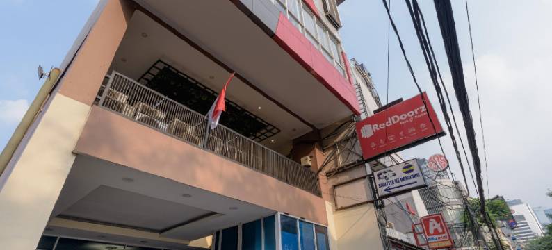 红多兹Plus酒店@坦林(RedDoorz Plus @ Thamrin)图片