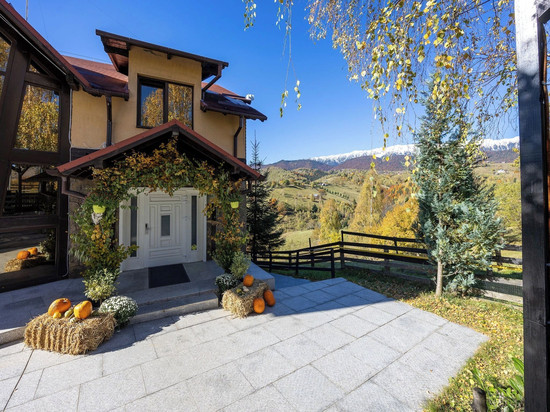 Akasha Retreat - Adult Only