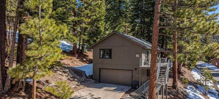 舒适宽敞的四卧室现代山间度假屋(Cozy Spacious 4BD Modern Mountain Home)图片