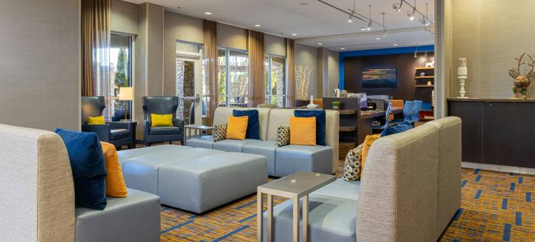 阿什维尔机场万怡酒店(Courtyard Asheville Airport)图片