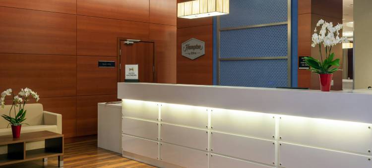 华沙机场希尔顿欢朋酒店(Hampton by Hilton Warsaw Airport)图片