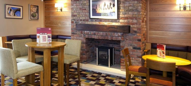 格拉斯顿伯里普瑞米尔旅馆(Premier Inn Glastonbury)图片