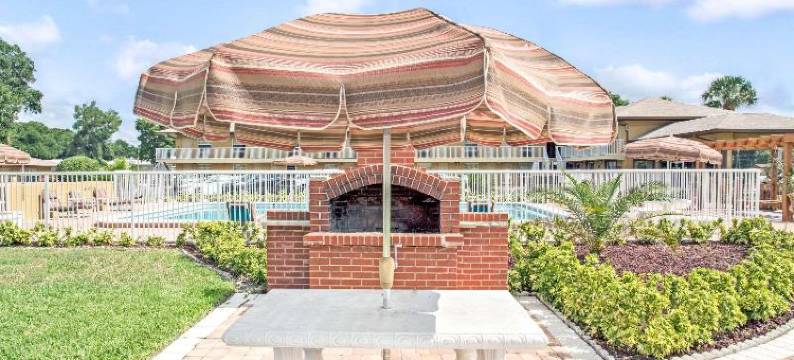 Blue Spring Inn Orange City图片