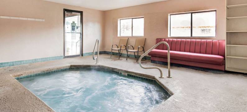 品质酒店锡达城-大学区(Quality Inn Cedar City - University Area)图片