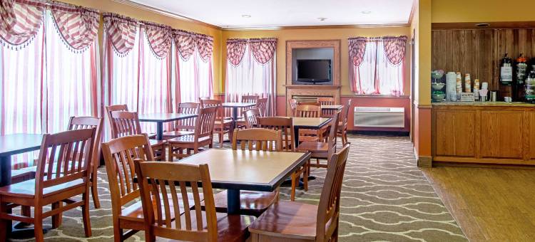 速8酒店 休伦(Quality Inn Huron)图片