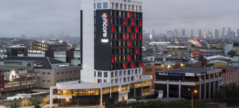 伊斯坦布尔拜拉姆贝沙华美达安可酒店(Ramada Encore by Wyndham Istanbul Bayrampasa)图片