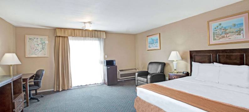 托伦斯豪生酒店(Howard Johnson by Wyndham Torrance)图片