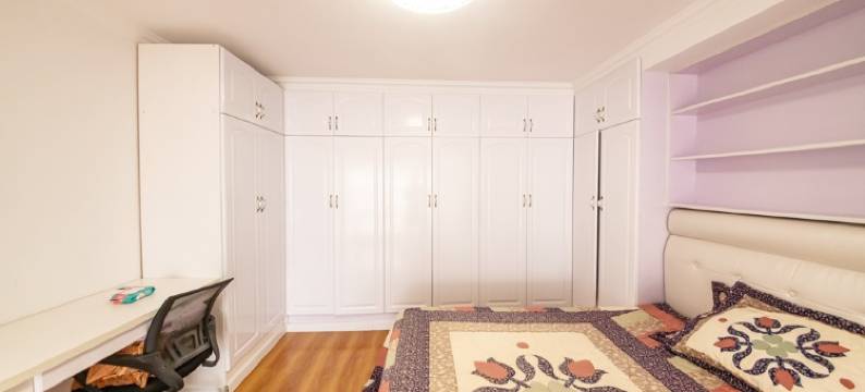 抱海花园海景错层公寓(四方路1号分店)图片