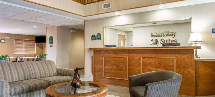 锡达拉皮兹北 - 马里昂主流套房(MainStay Suites Cedar Rapids North - Marion)图片