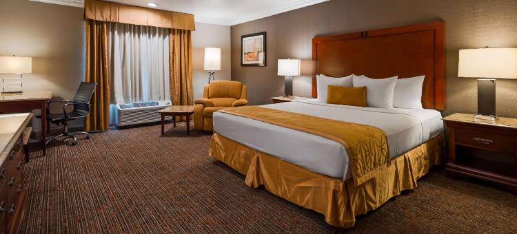 新港梅萨贝斯特韦斯特优质酒店(Best Western Plus Newport Mesa Inn)图片