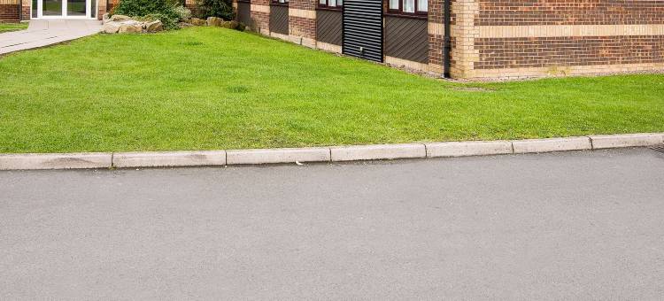 旅屋酒店-新堡怀特玛尔普尔(Travelodge Newcastle Whitemare Pool)图片