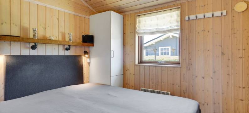 "Ela" - 500m from the Sea图片