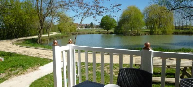 克洛斯德布里乌露营地(Camping Au Clos de Beaulieu)图片