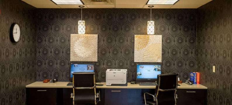 西牛津欢朋酒店(Hampton Inn Oxford-West)图片